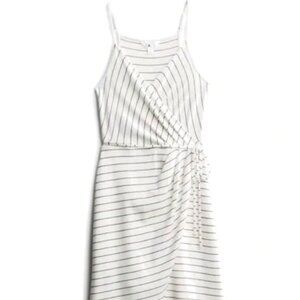 41 Hawthorn Annora Faux Wrap Knit Dress